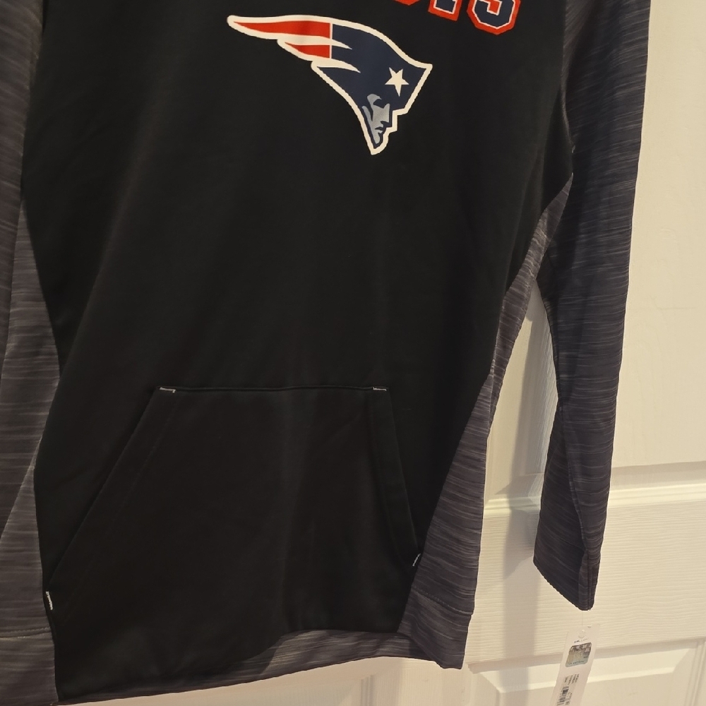 Patriots Black and Gray Hoodie - Picture 3 of 10
